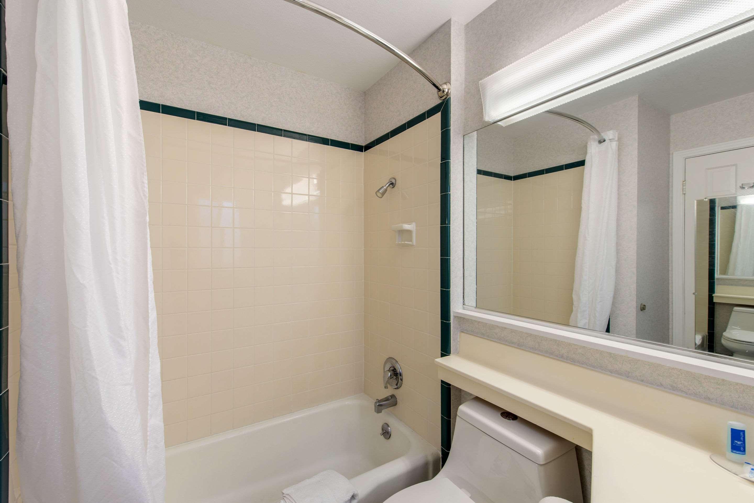 Abode Hotel Рединг Екстериор снимка