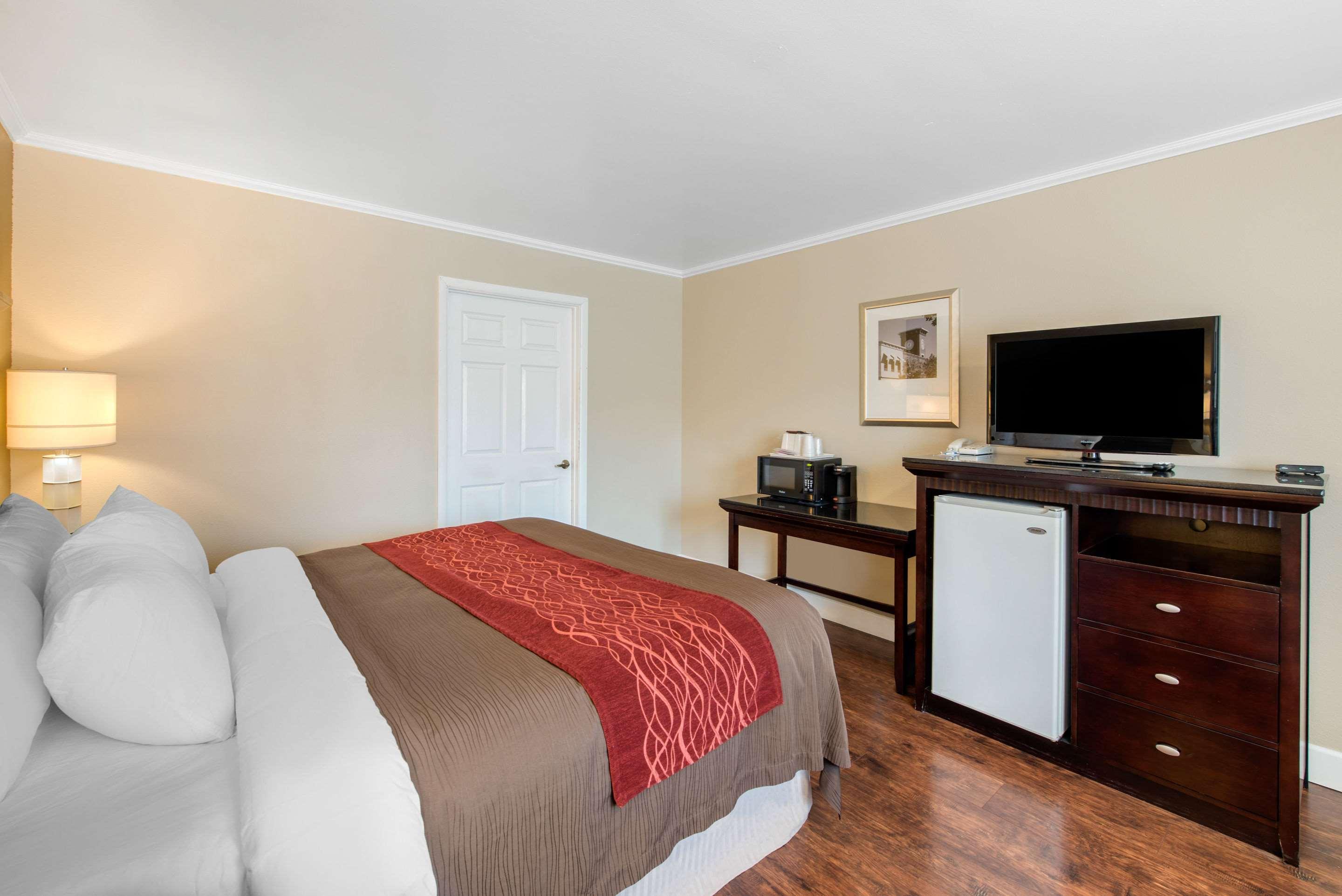 Abode Hotel Рединг Екстериор снимка